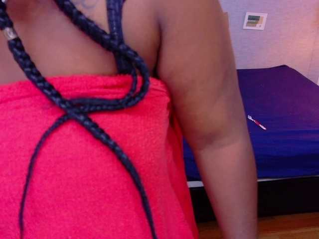 kiara-evanss live cam on BongaCams