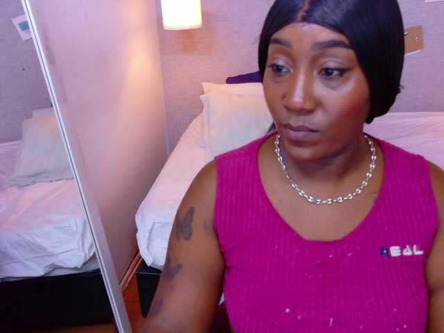 kiara-evanss live cam on UnifiedCams