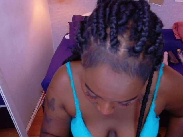 kiara-evanss live cam