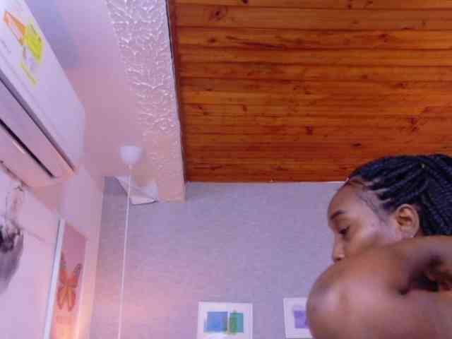kiara-evanss webcam