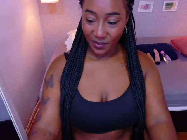 kiara-evanss