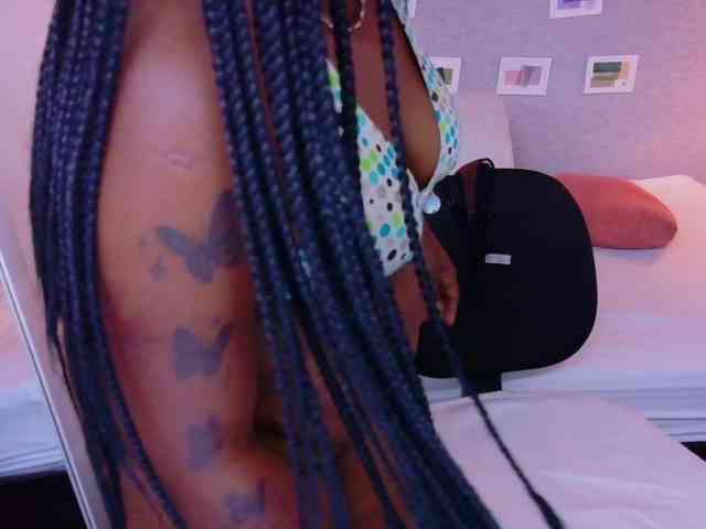 kiara-evanss webcam