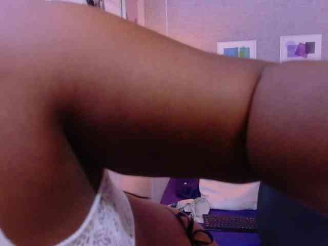 Modelo: kiara-evanss