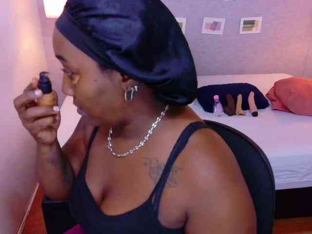 kiara-evanss webcam