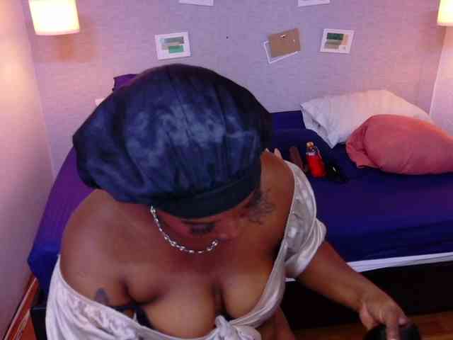 kiara-evanss webcam