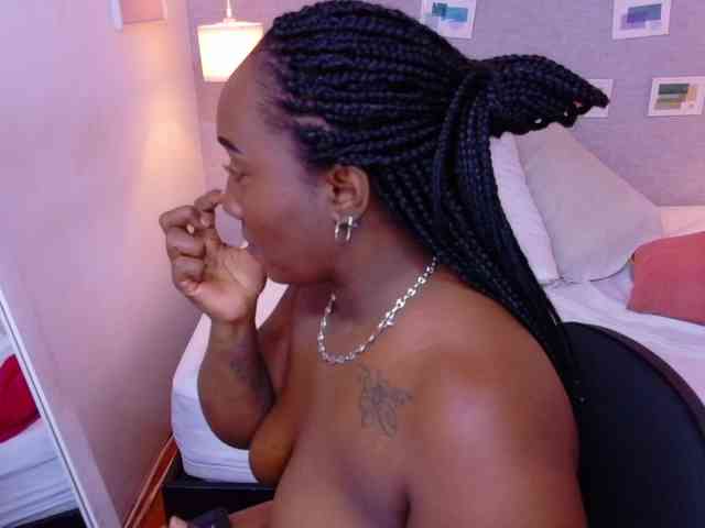 kiara-evanss webcam