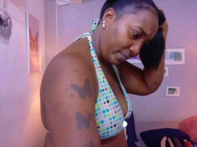 kiara-evanss webcam