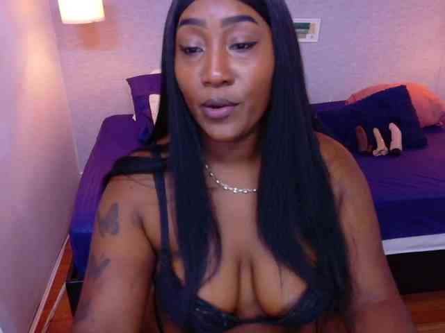 kiara-evanss