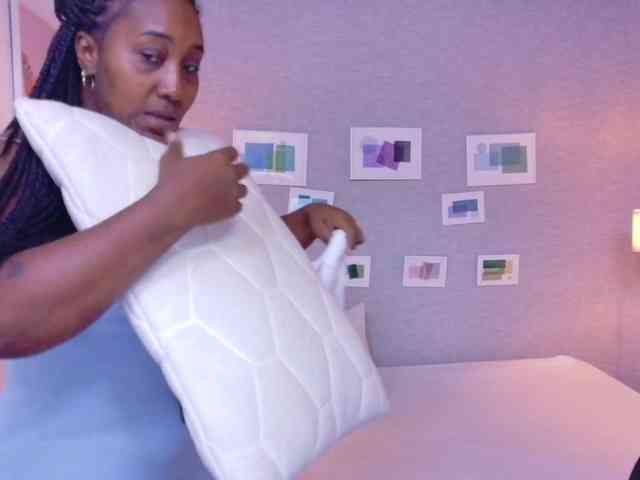 kiara-evanss webcam