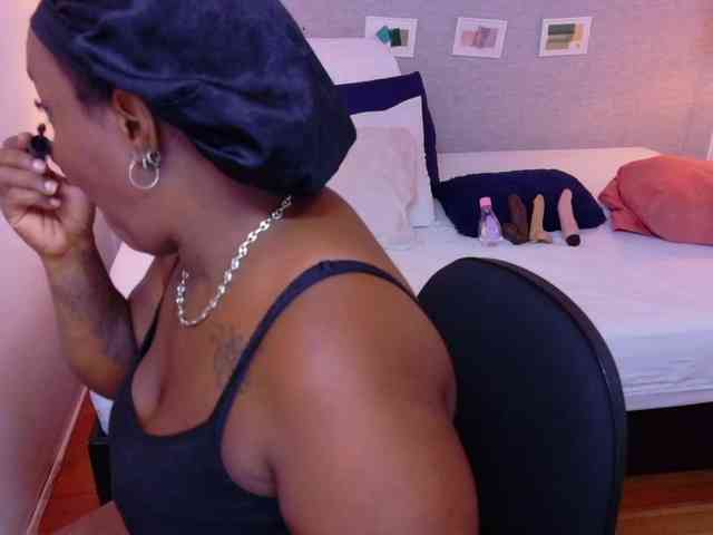 kiara-evanss webcam