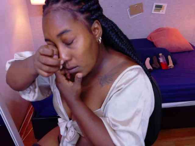 kiara-evanss Live Webcam on BongaCams