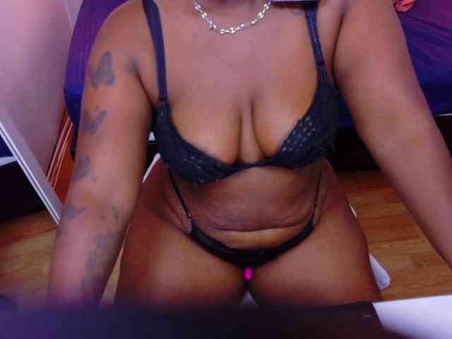 kiara-evanss webcam