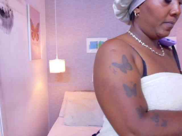 kiara-evanss webcam