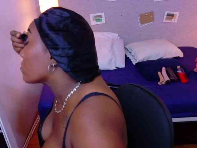 kiara-evanss webcam