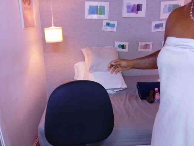 kiara-evanss webcam
