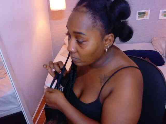 kiara-evanss webcam
