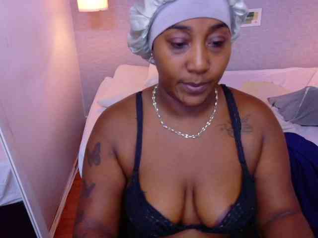 kiara-evanss webcam