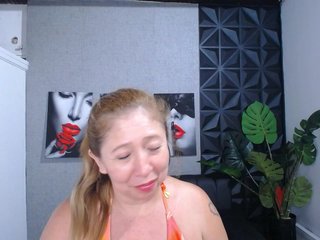 Valentina-mature