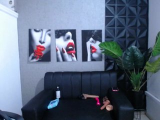 Valentina-mature
