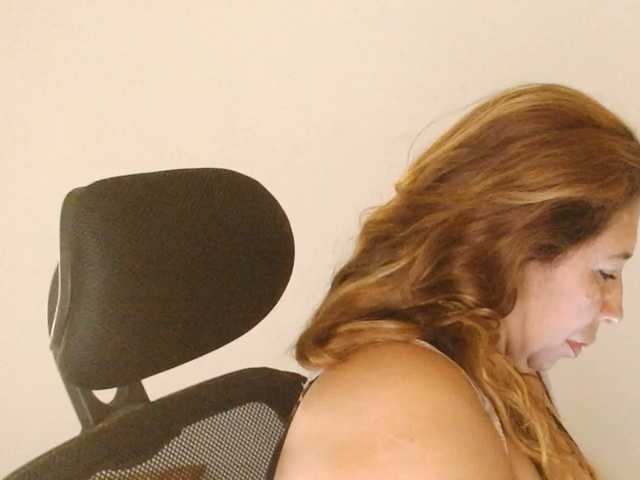 Valentina-mature