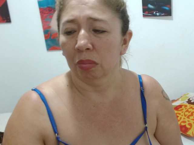 Valentina-mature live cam on BongaCams