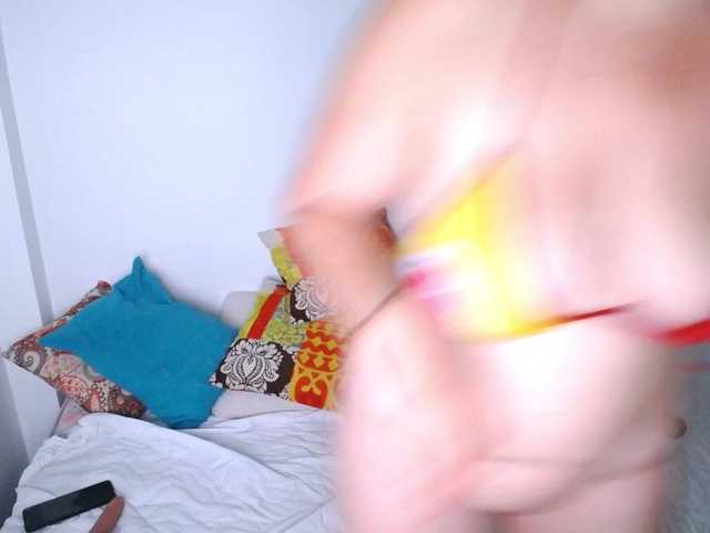 Valentina-mature live cam on BongaCams