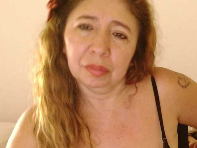 Valentina-mature live cam preview
