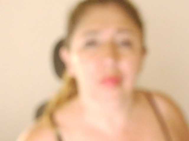 Valentina-mature, en vivo ahora en BongaCams
