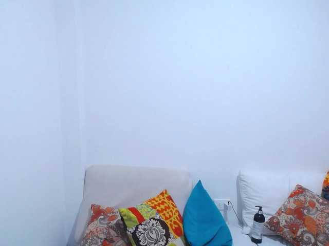 Valentina-mature live cam on BongaCams
