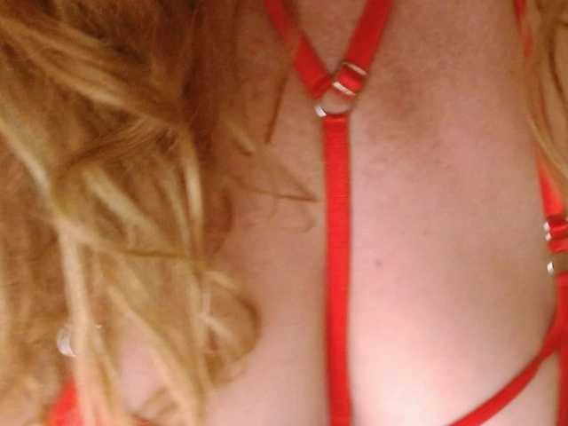 Valentina-mature