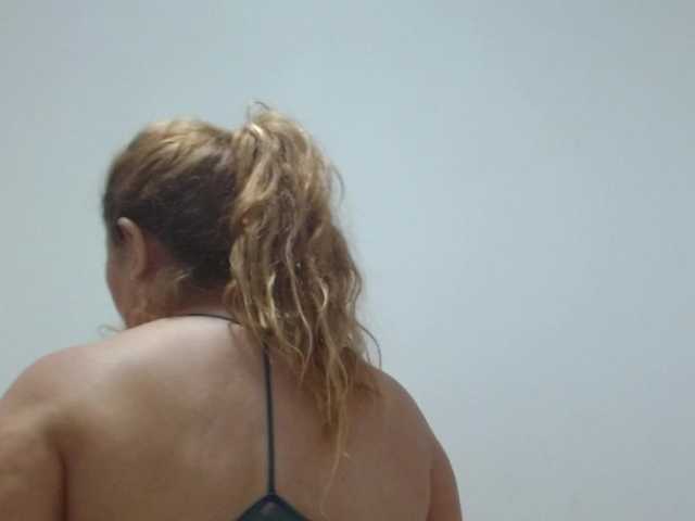 Valentina-mature