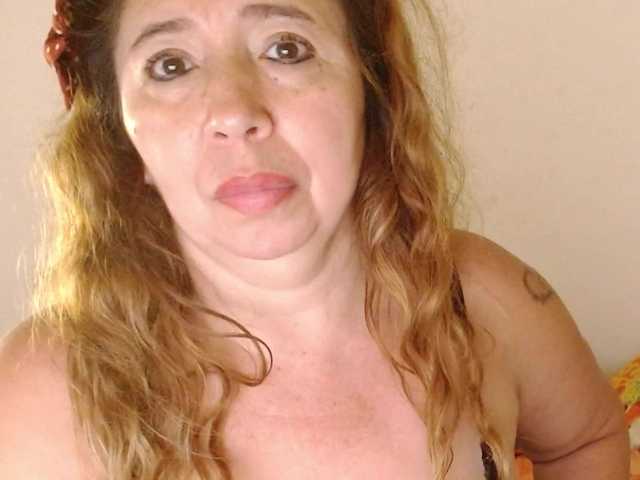 Valentina-mature live cam on BongaCams
