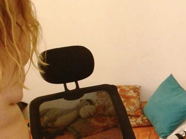 Valentina-mature