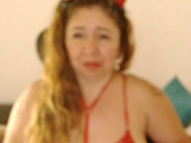 Valentina-mature live cam preview