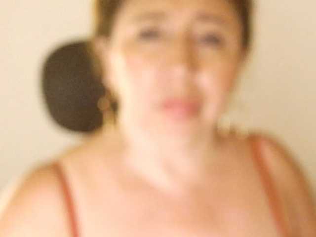 Valentina-mature, live now on BongaCams