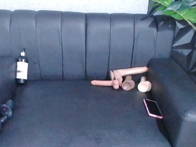 Valentina-mature live cam on BongaCams