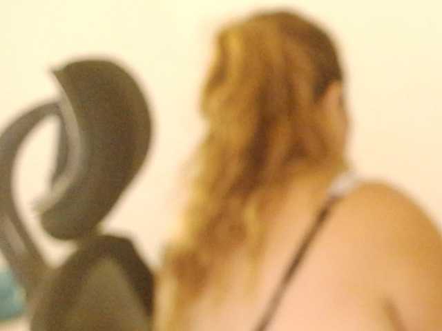 Valentina-mature