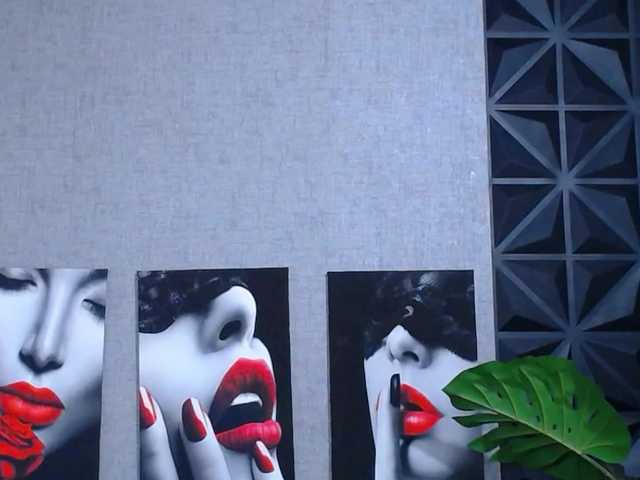 Preview of valentina-mature