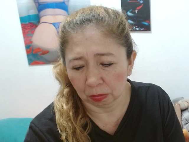 Valentina-mature live cam on BongaCams