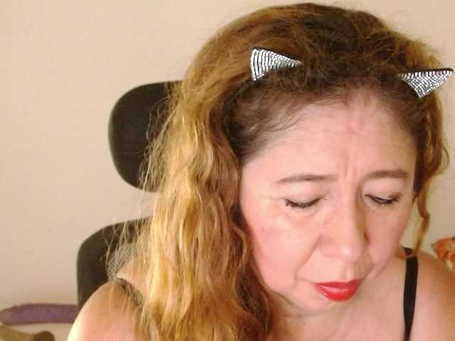 Valentina-mature