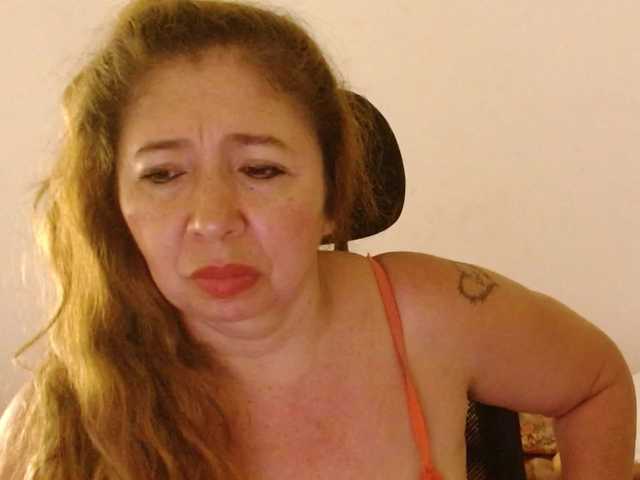Valentina-mature live cam on BongaCams