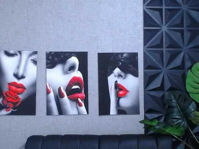 Valentina-mature