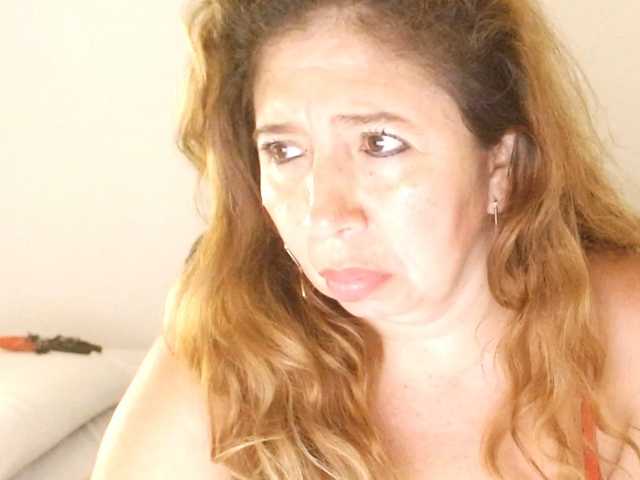 Valentina-mature live cam on BongaCams
