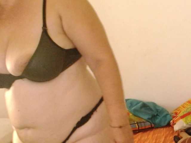 Valentina-mature