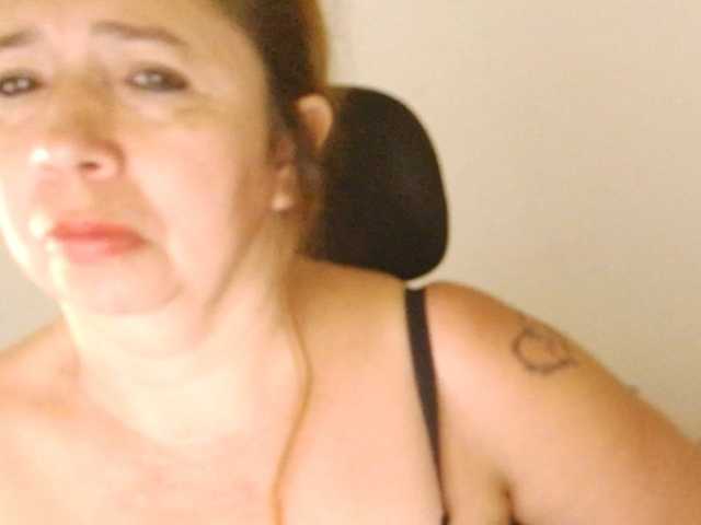 Valentina-mature live cam on BongaCams