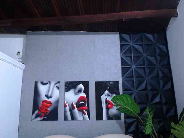 Valentina-mature webcam