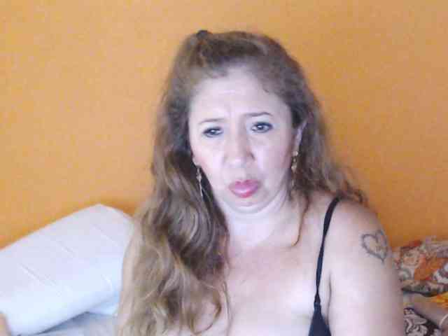 Valentina-mature
