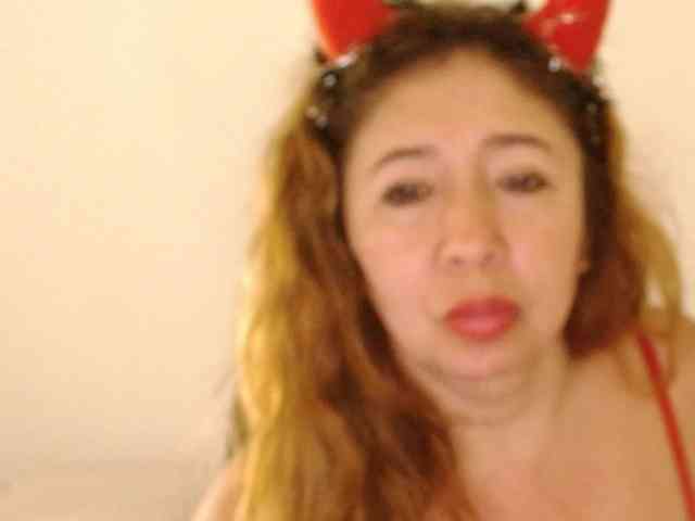 Valentina-mature