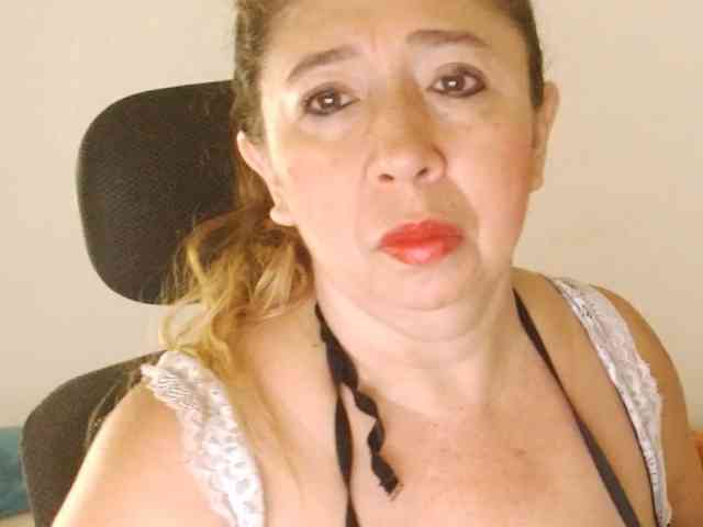 Valentina-mature