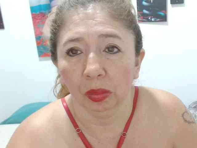 Valentina-mature webcam